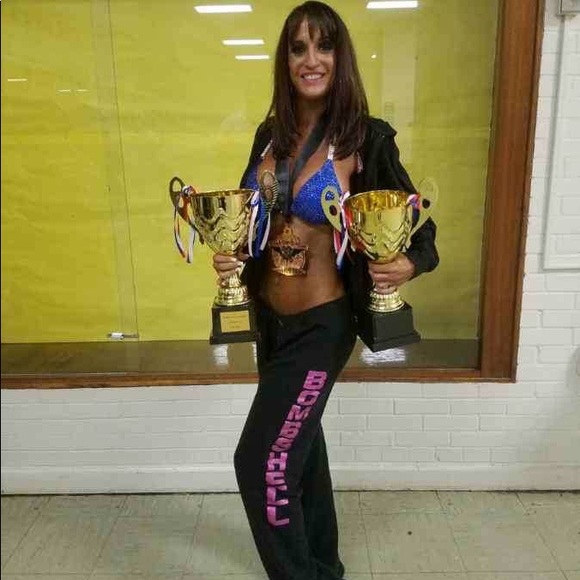 Meet your Posher, Caroline - Picture 3 of 3